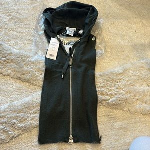 Veronica Beard cashmere hoodie dickey nwt